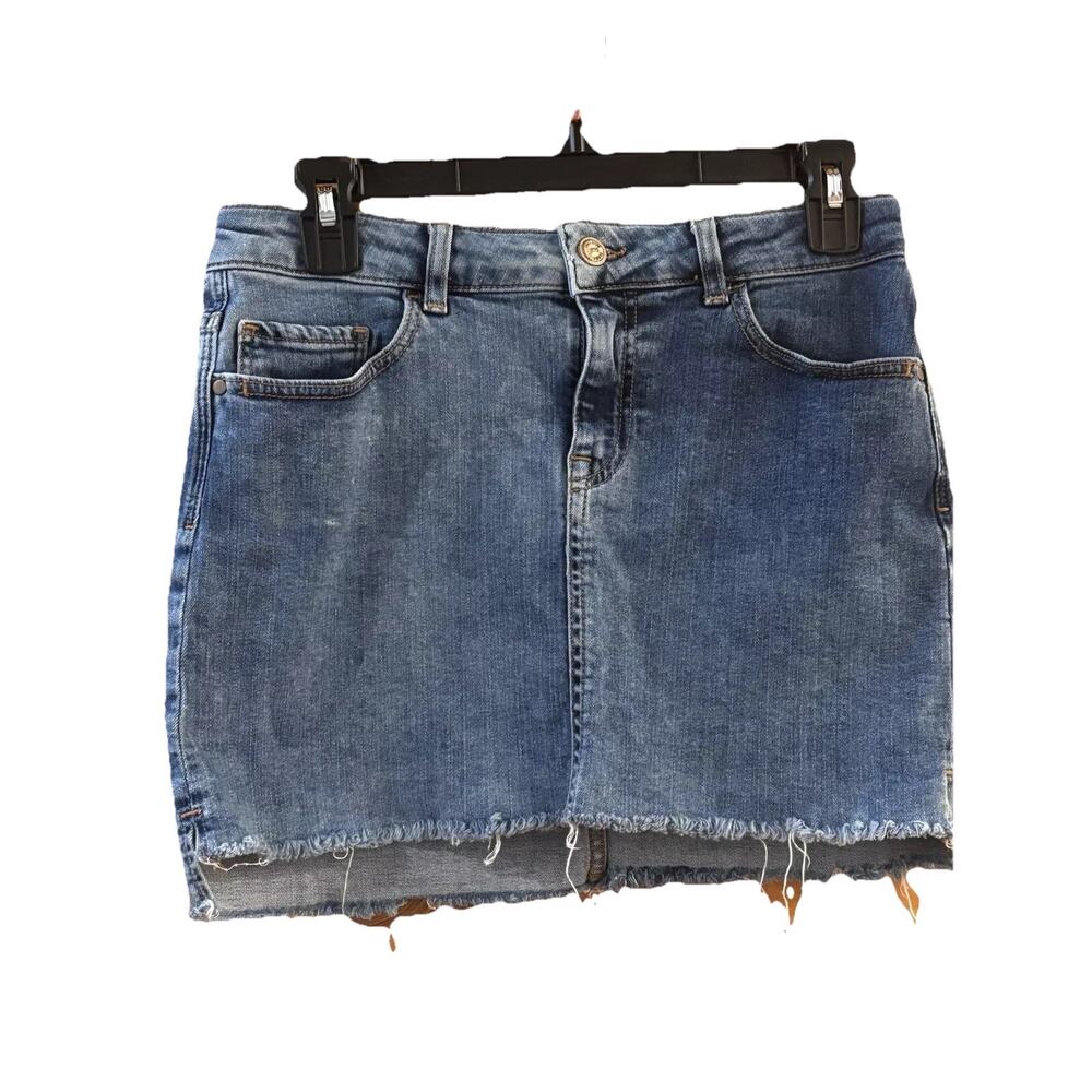 Zara Basics Denim Mini Skirt Size Medium Raw Hem Hippie 70’s Boho